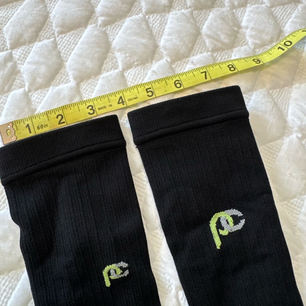 Compression sleeves - Picture 3 of 4